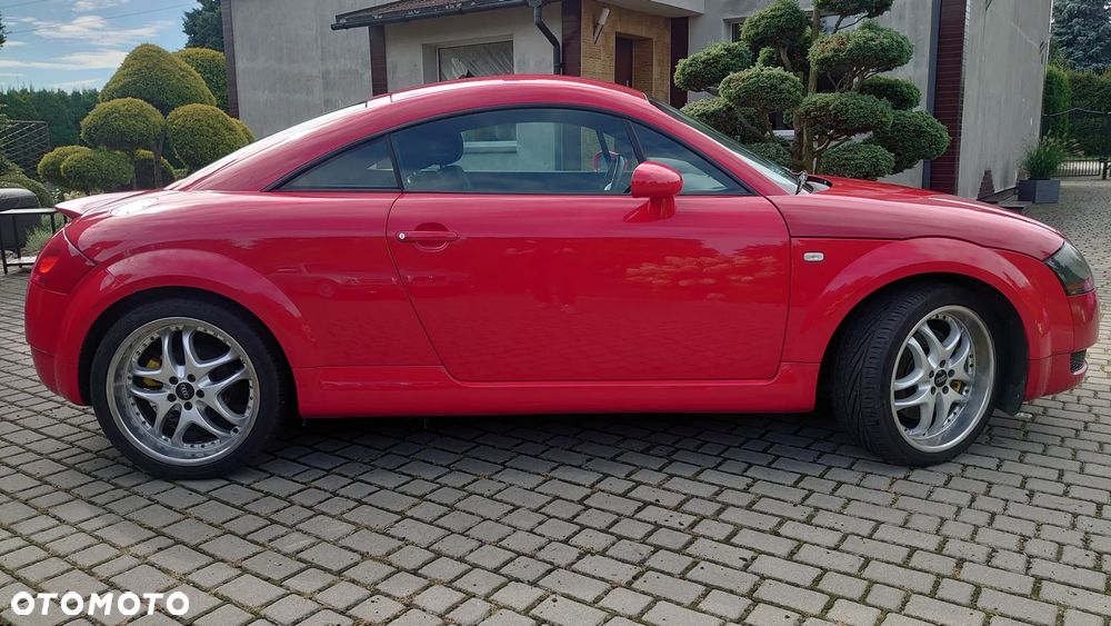 Audi TT Coupé 1.8 T quattro - 4