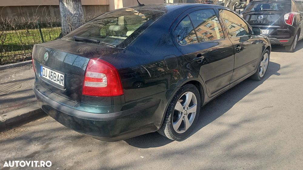Skoda Octavia 2.0 TDI Elegance Automatic - 10