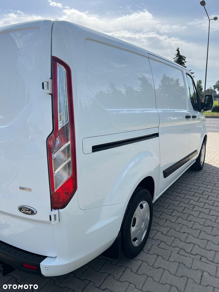 Ford TRANSIT CUSTOM 2,0 TDCI 130KM L1 ZABUDOWA WARSZTATOWA - 21