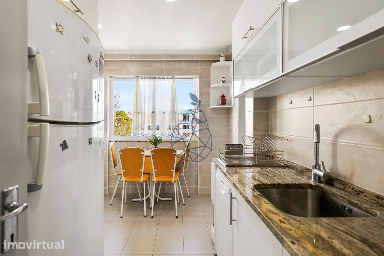 Apartamento espaçoso em Portimão com vista urbana - Grande imagem: 5/49