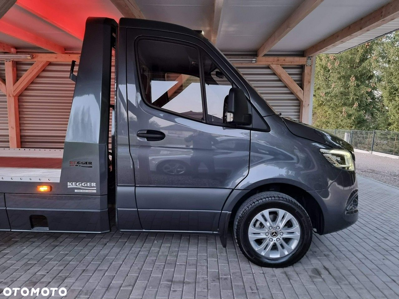 Mercedes-Benz Sprinter - 8