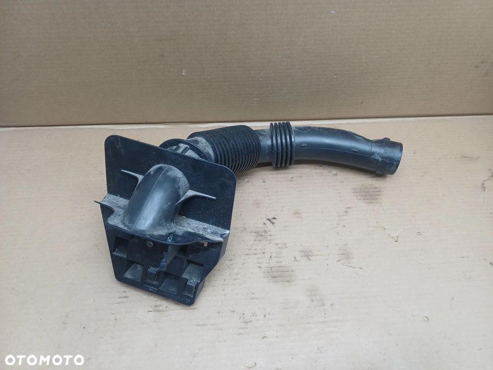 Dolot powietrza rura Passat B6 2.0 TDI 3C0129618D - 2
