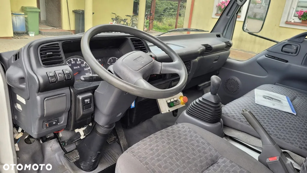 Isuzu MYJKA DO POJEMNIKÓW - 35