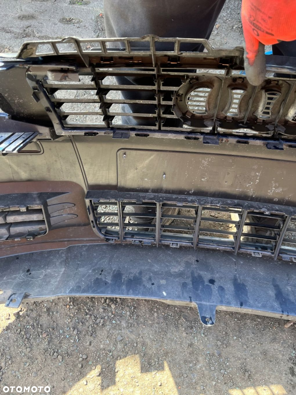 audi a3 8p zderzak przód przedni mały grill lakier-LZ5C - 12