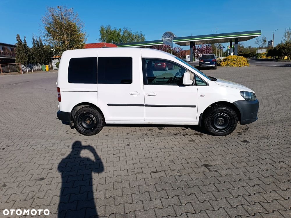 Volkswagen Caddy Comfortline - 4
