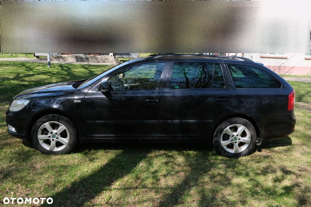 Skoda Octavia 1.4 TSI Family Plus - 4