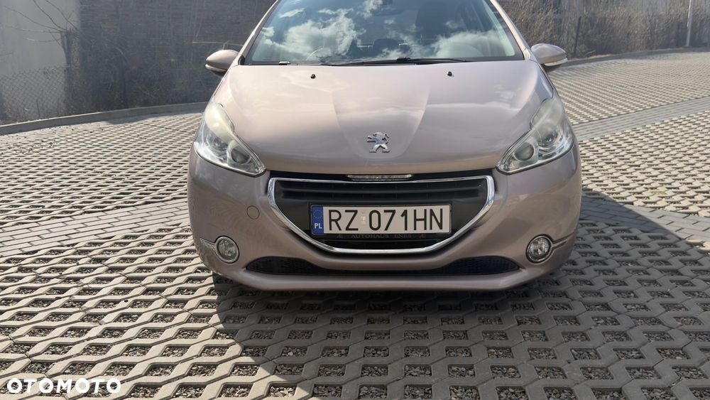 Peugeot 208 1.6 VTi Allure - 9