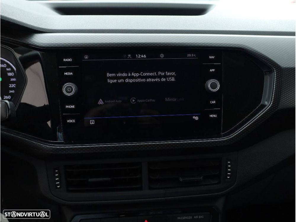 VW T-Cross 1.0 TSI Life DSG - 32