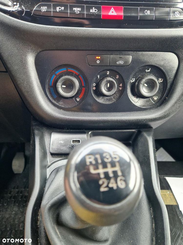 Fiat Doblo - 16