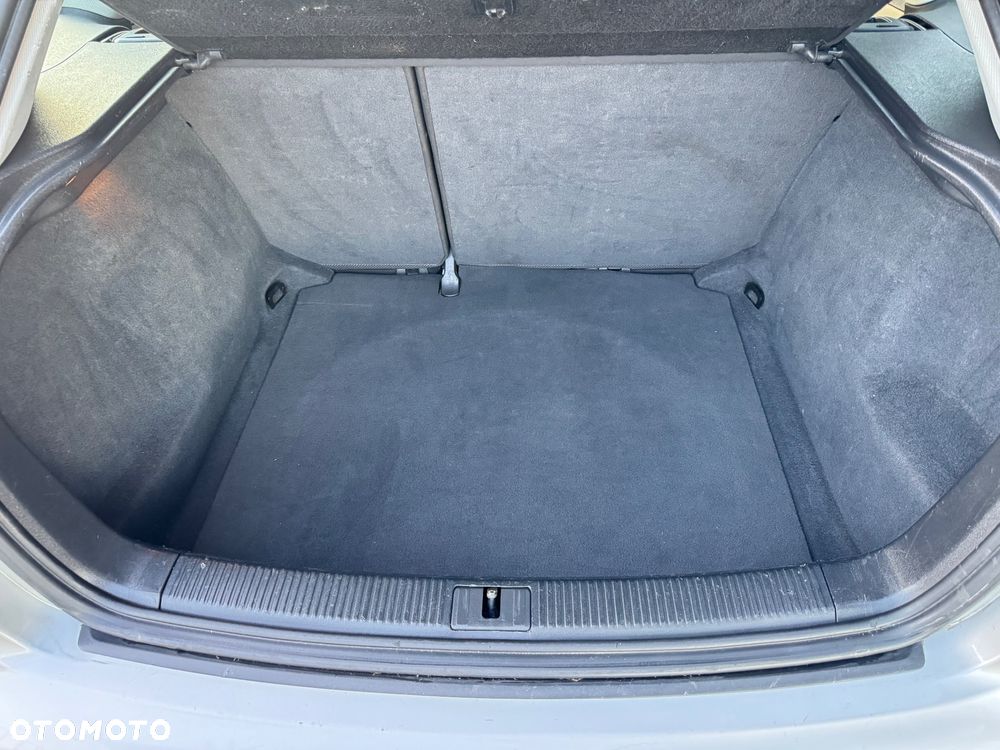 Audi A3 Sportback - 8