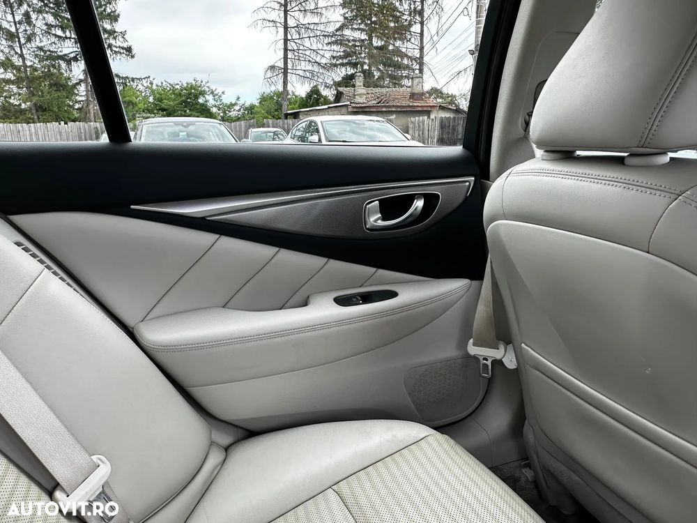 Infiniti Q50 - 14