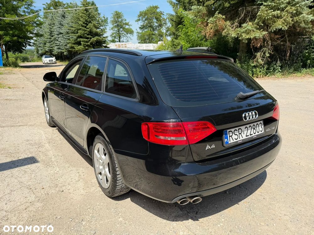 Audi A4 Avant - 8