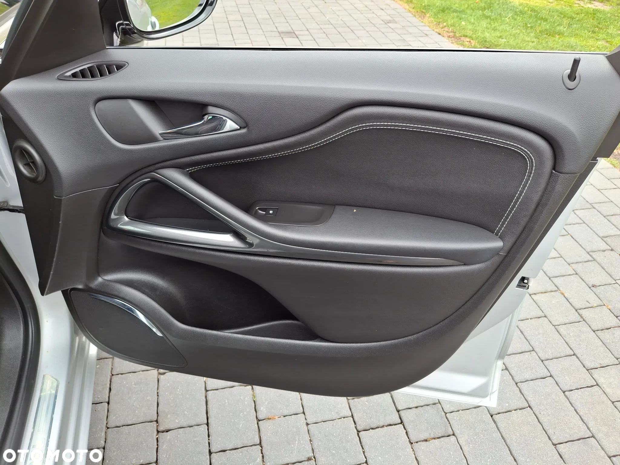 Opel Zafira 2.0 CDTI Enjoy - 30