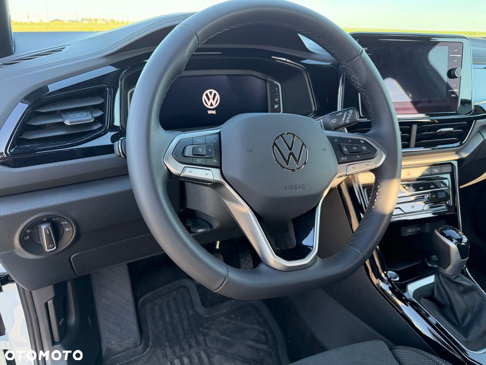 Volkswagen T-Roc 1.5 TSI Final Edition DSG - 25