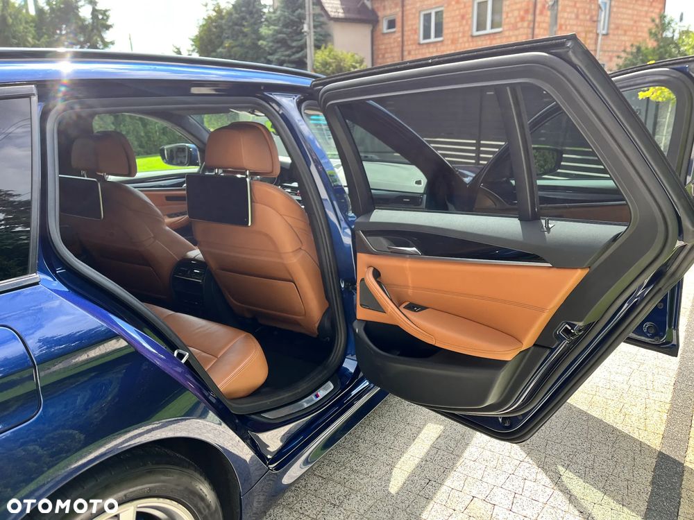 BMW Seria 5 530i xDrive M Sport sport - 24