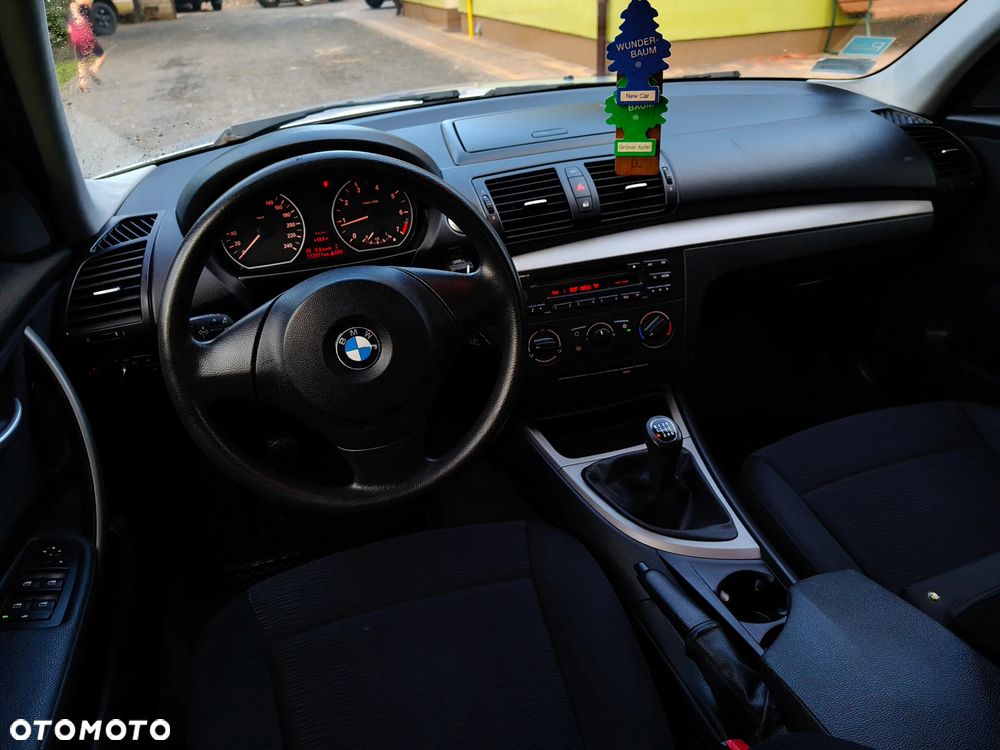 BMW Seria 1 116i - 2