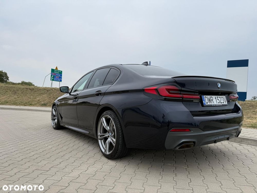 BMW Seria 5 520i M Sport Edition - 6