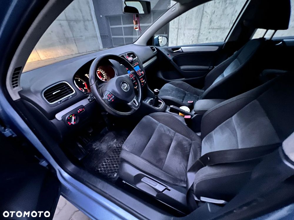 Volkswagen Golf 2.0 TDI Highline - 5
