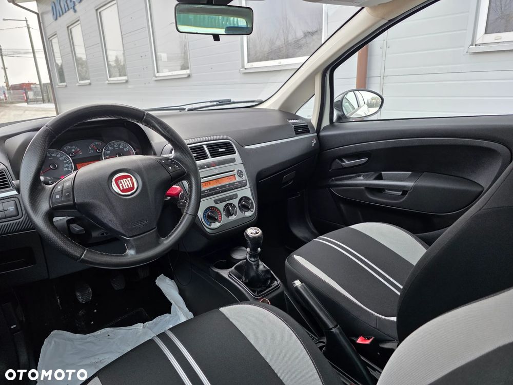 Fiat Grande Punto 1.4 8V Emotion - 20