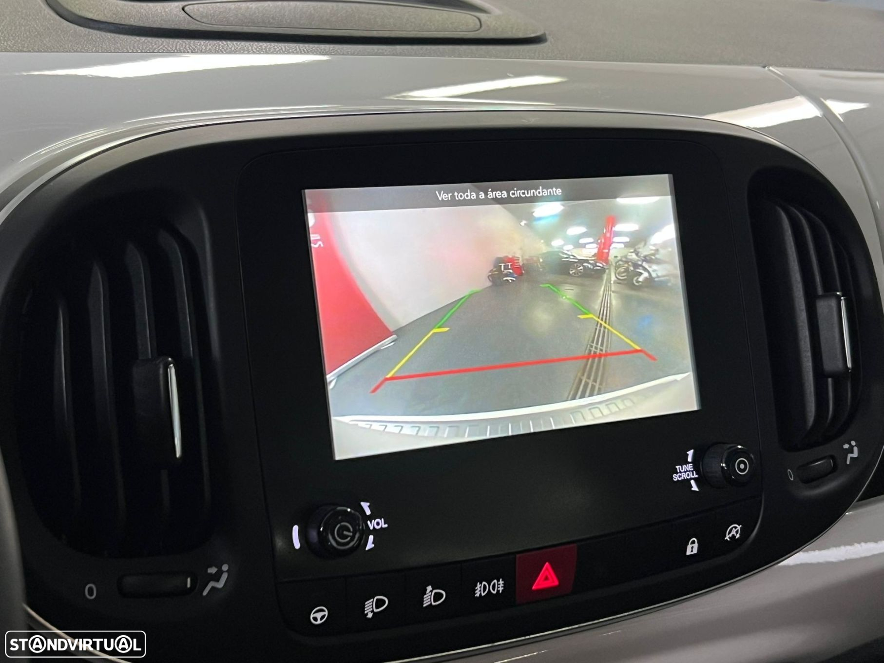 Fiat 500L 1.3 MJ City Cross - 12