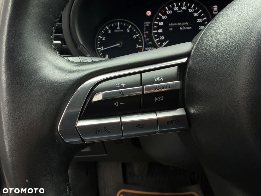 Mazda 3 e-SKYACTIV-G 2.0 M HYBRID 150 - 22