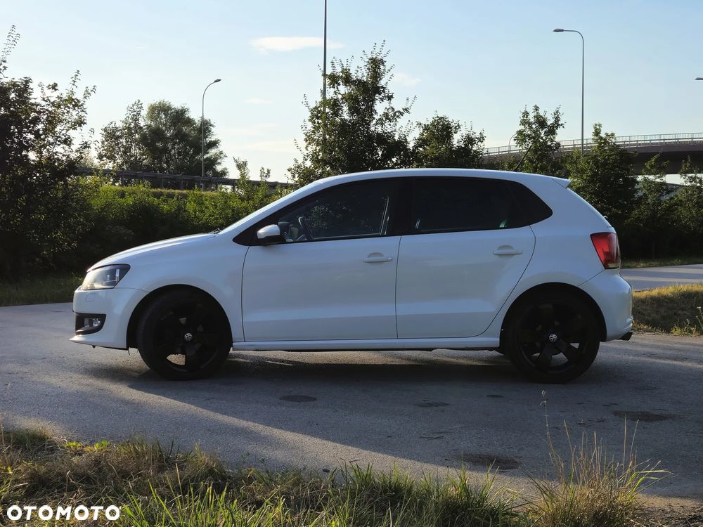 Volkswagen Polo 1.6 TDI Comfortline - 5