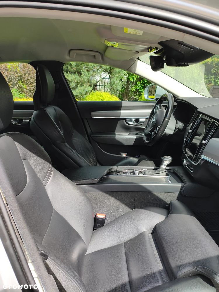 Volvo S90 D4 Momentum - 9