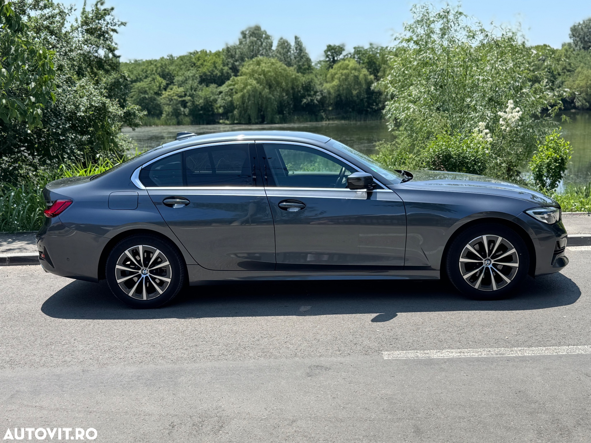 BMW Seria 3 320i AT - 3