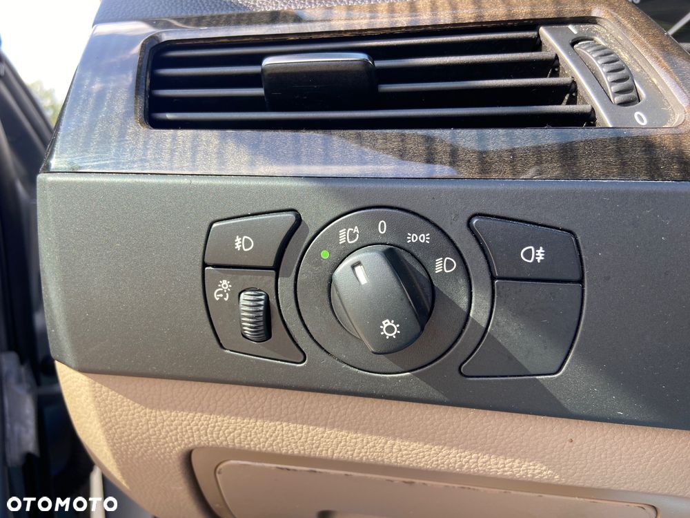 BMW Seria 5 - 31