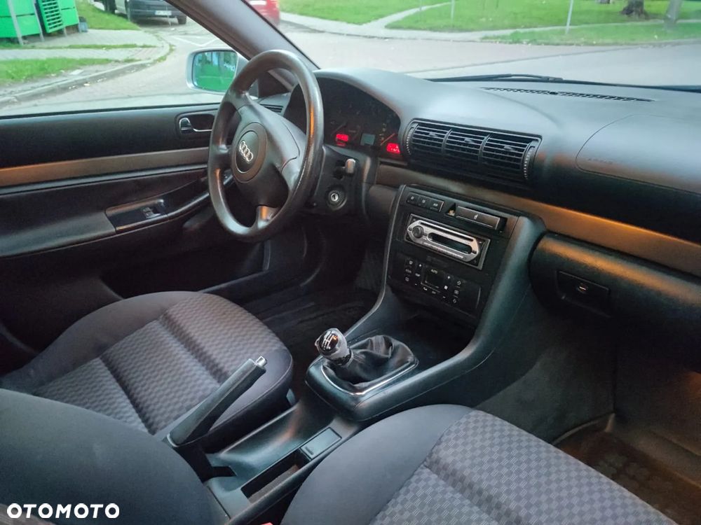 Audi A4 - 13