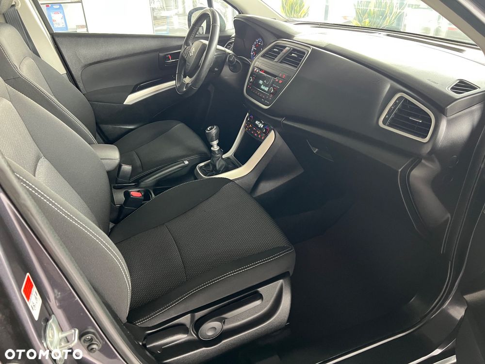 Suzuki SX4 S-Cross - 32