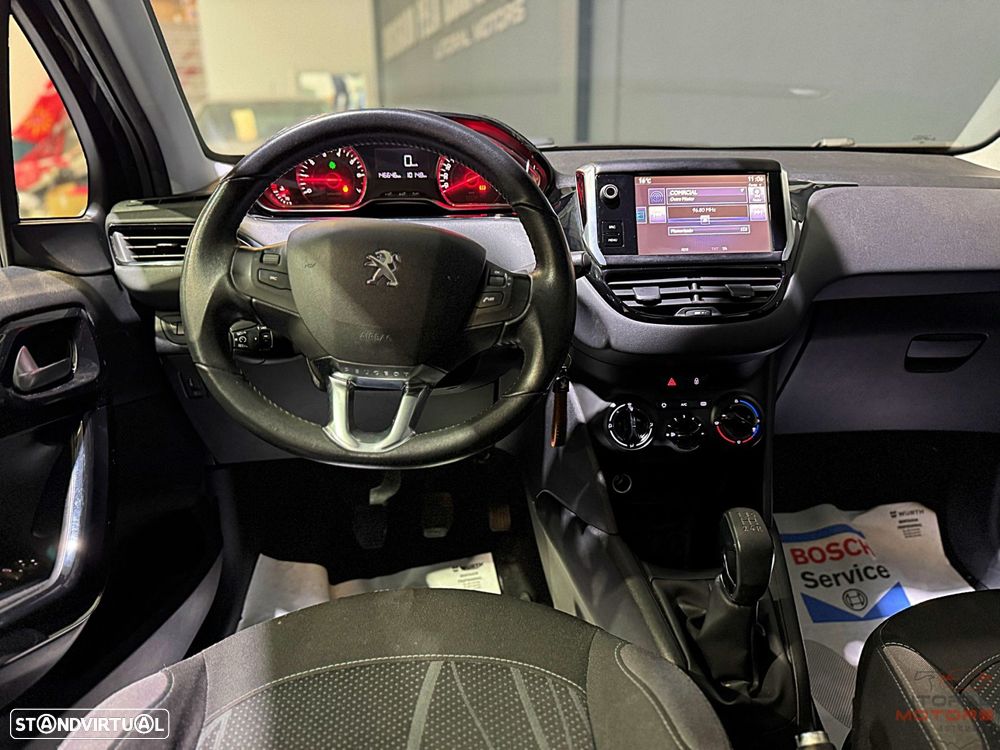 Peugeot 208 1.2 PureTech Style - 20