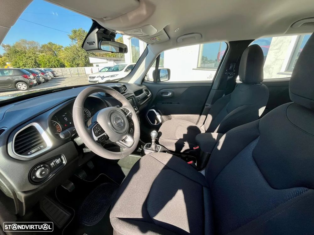 Jeep Renegade 1.0 T Limited - 11