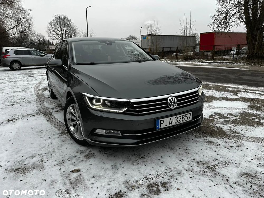 Volkswagen Passat 2.0 TDI BMT Highline DSG - 1