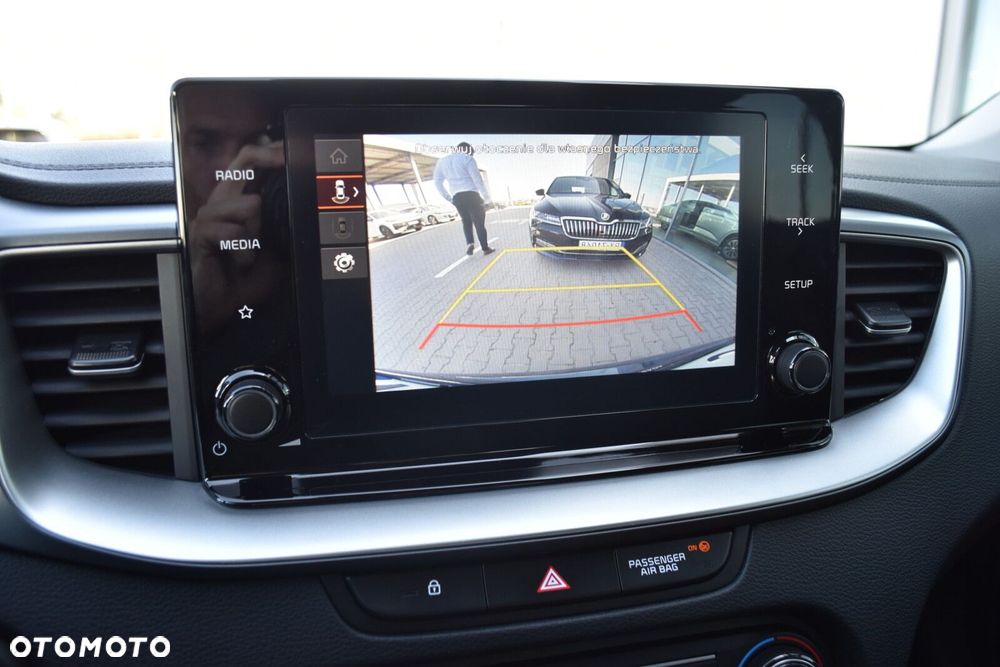 Kia XCeed 1.5 T-GDI M DCT - 16