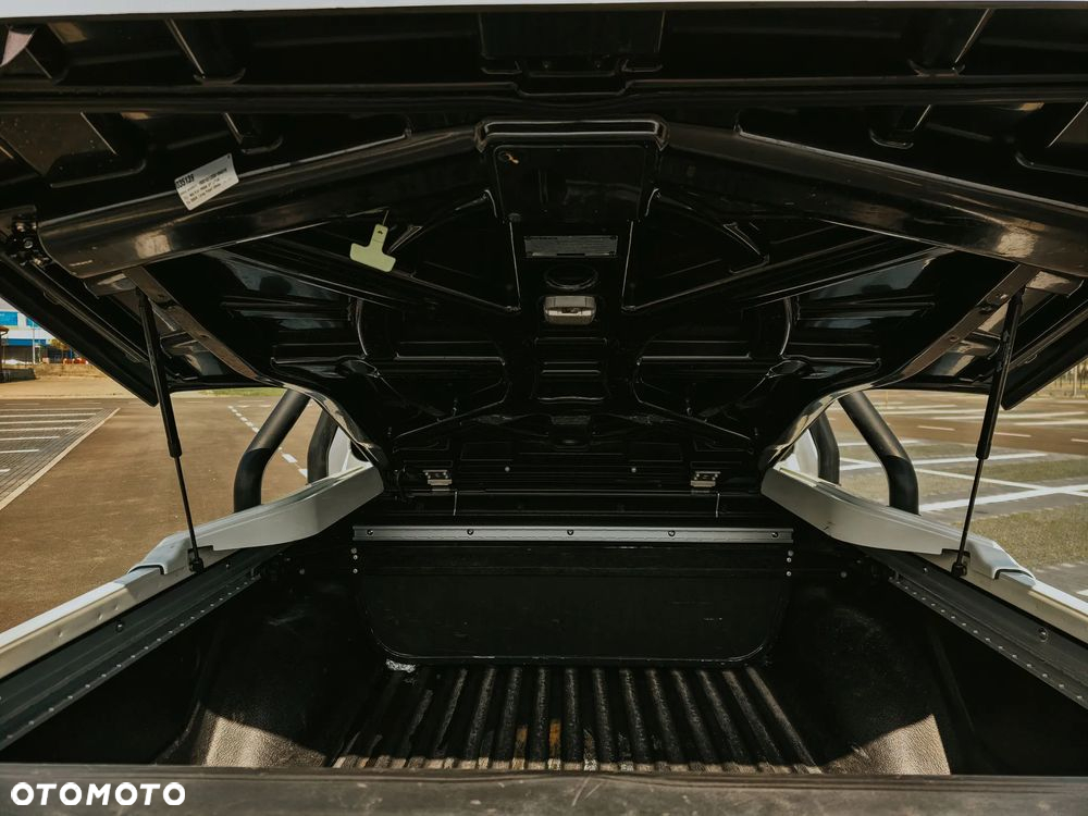 Nissan Navara - 29
