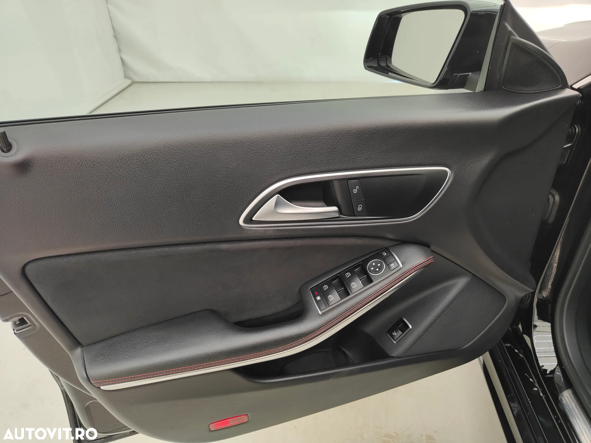 Mercedes-Benz CLA 200 AMG Line - 10