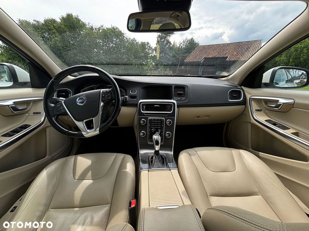 Volvo S60 CC T5 AWD Momentum - 6