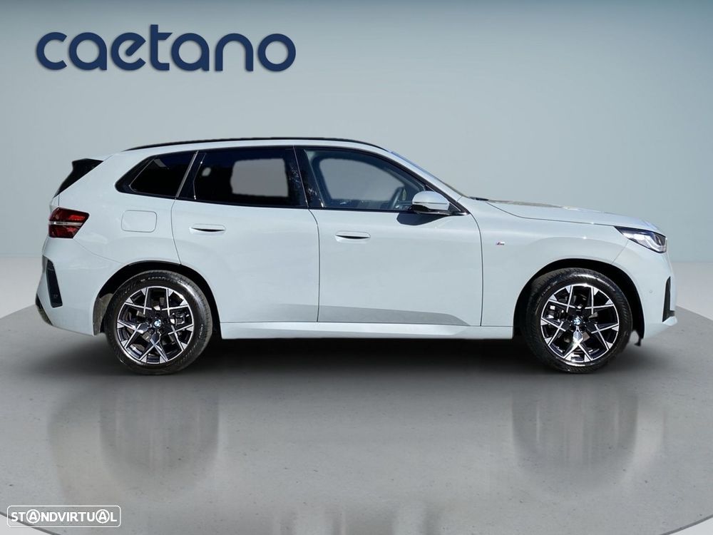 BMW X3 30 e xDrive Pack M Desportivo - 26