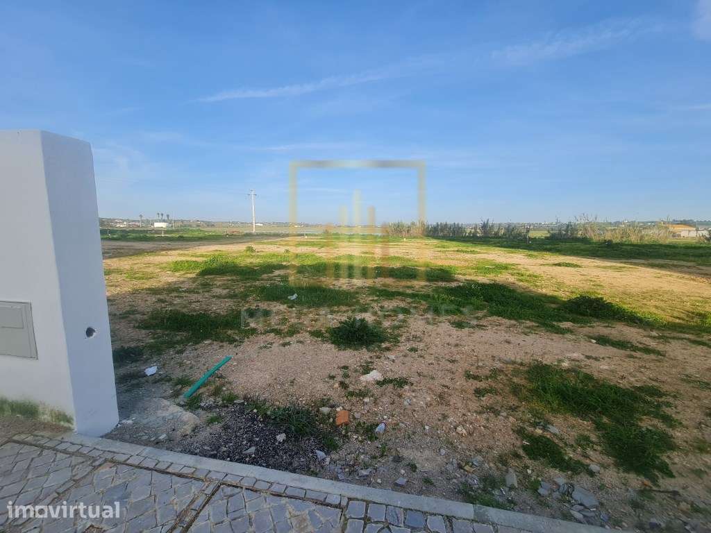 Lote de terreno à venda na Rua Francisco Sá Carneiro, Lagoa - Grande imagem: 3/23