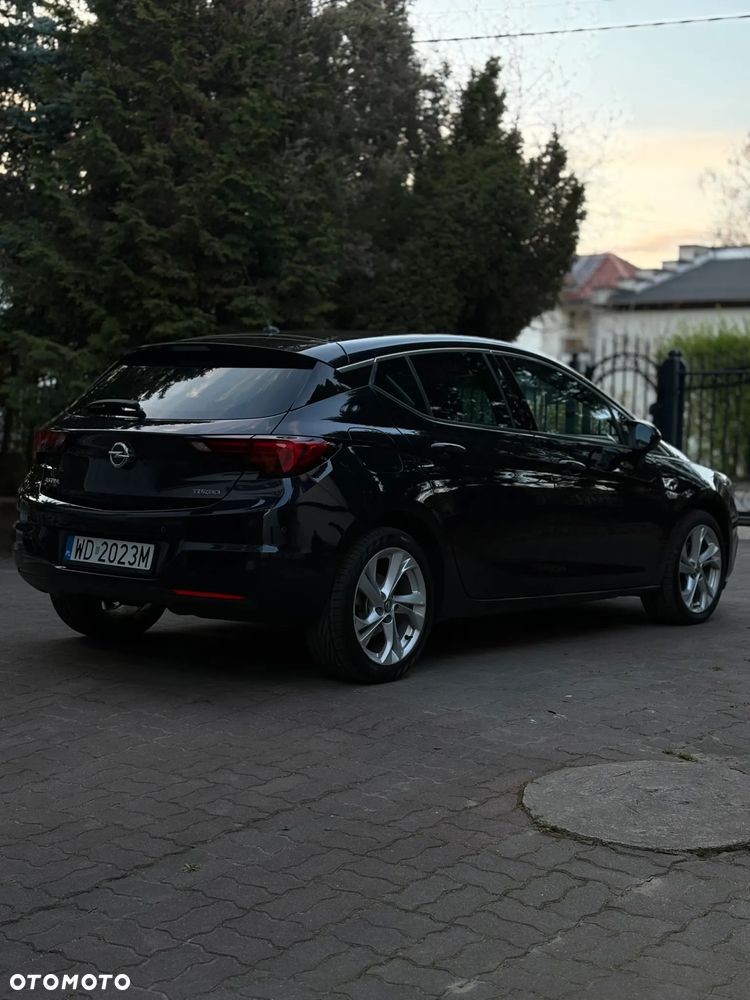 Opel Astra 1.4 T Dynamic S&S - 10