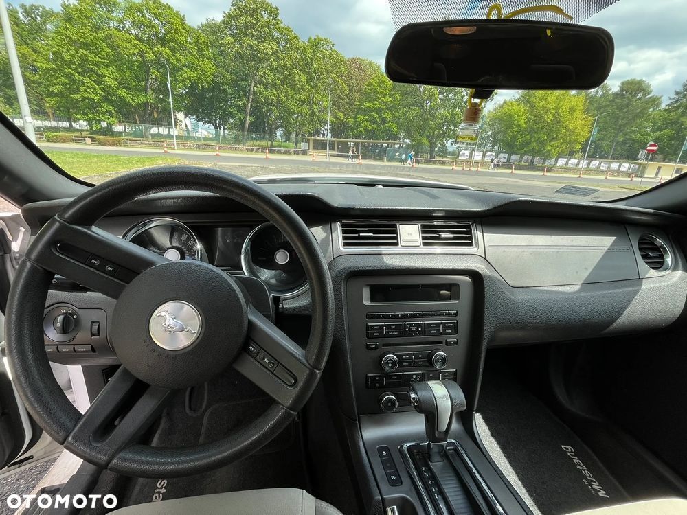 Ford Mustang 3.7 V6 - 17