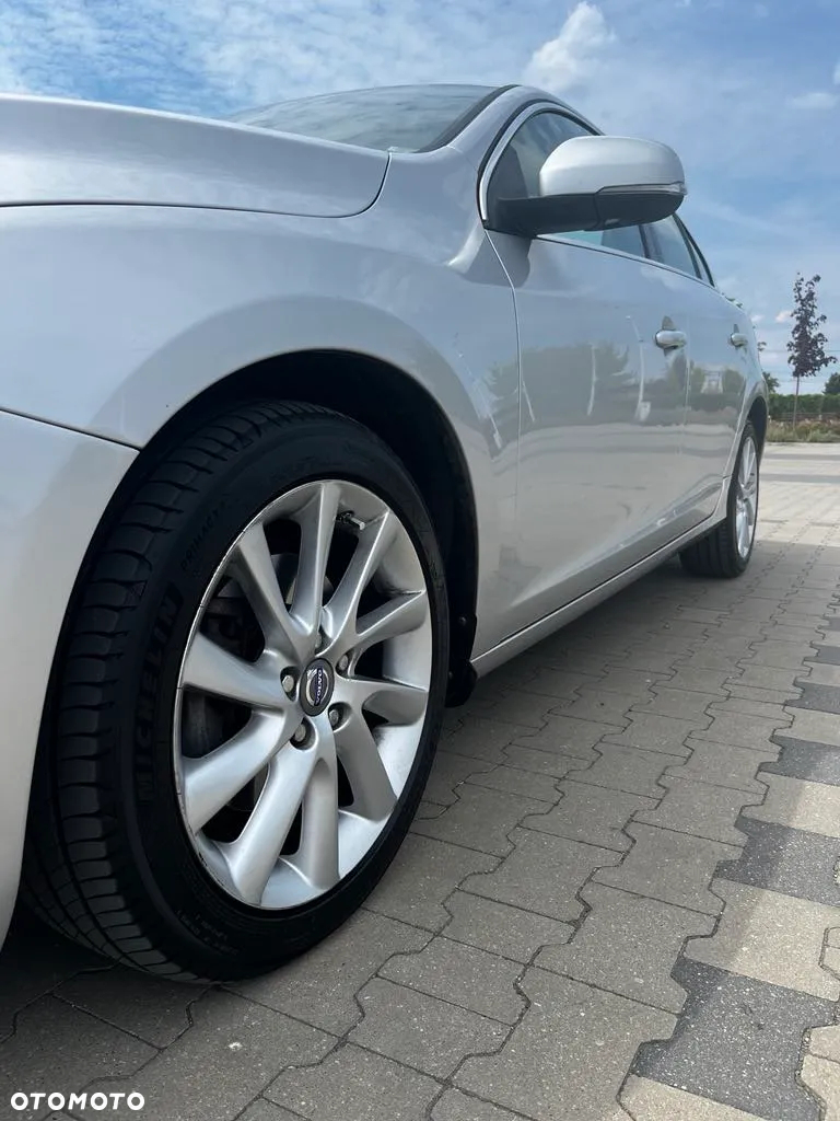 Volvo S60 D3 Momentum - 14