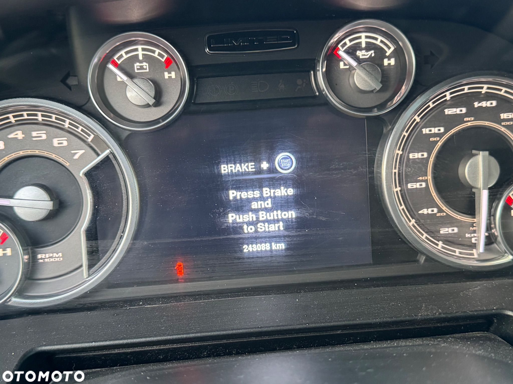 Dodge RAM 1500 5.7 4x4 - 26