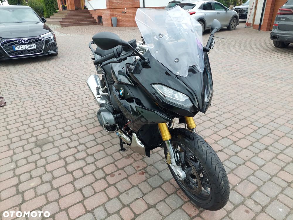 BMW R - 9