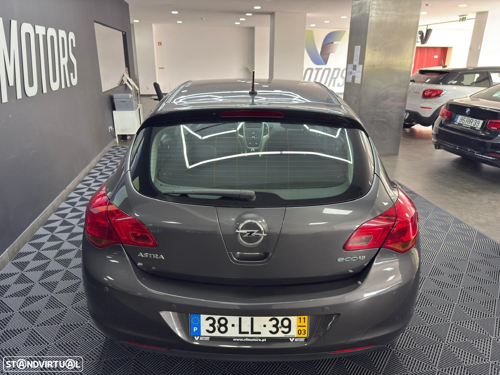 Opel Astra 1.3 CDTi Cosmo - 9