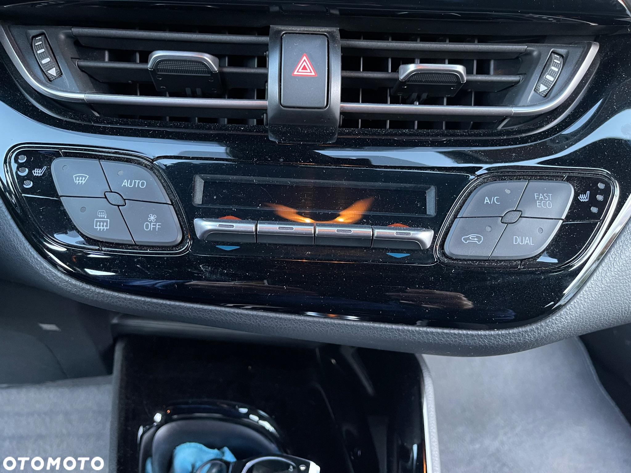 Toyota C-HR 1.8 Hybrid Selection - 16