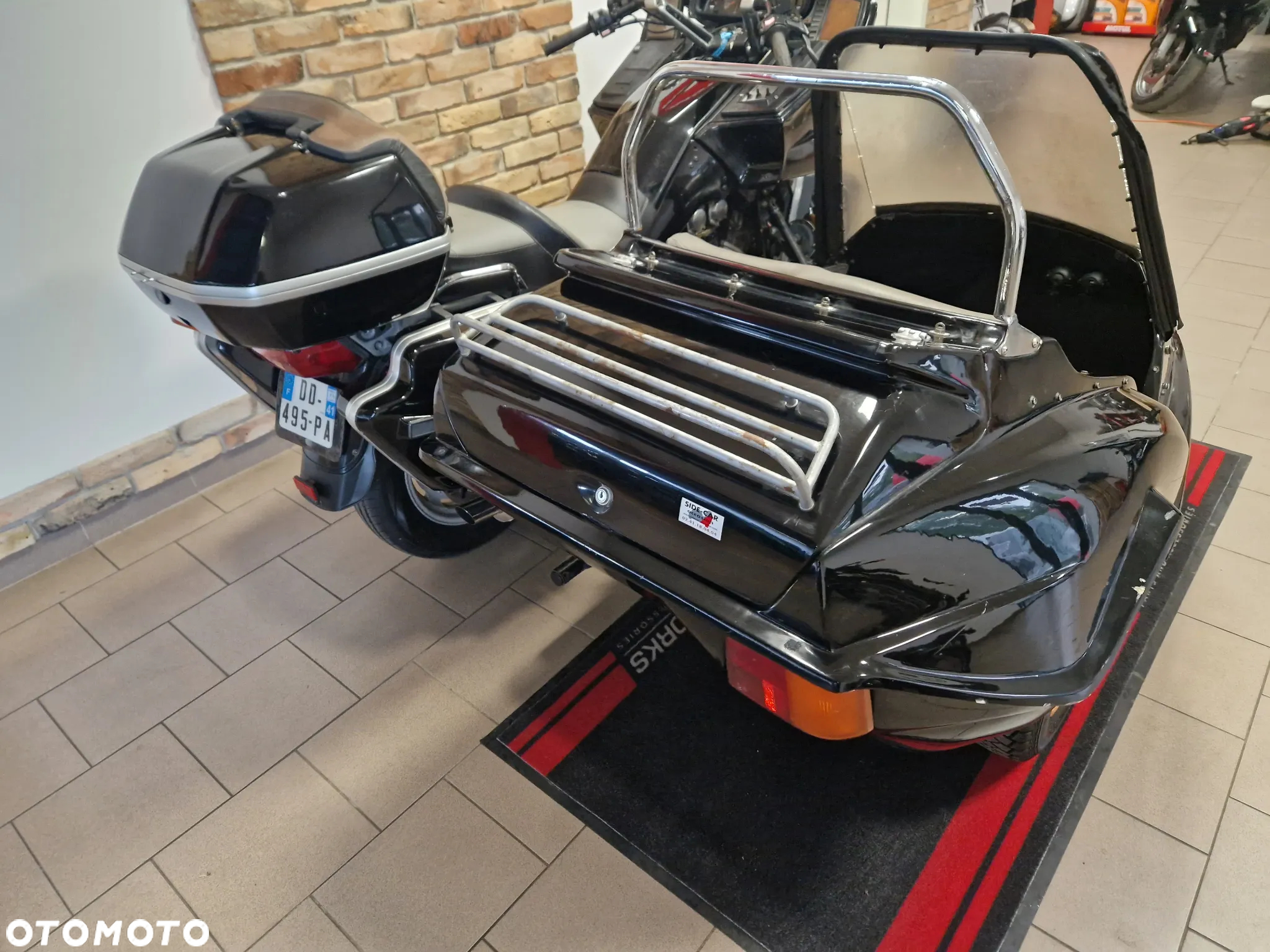 Yamaha XVZ - 21