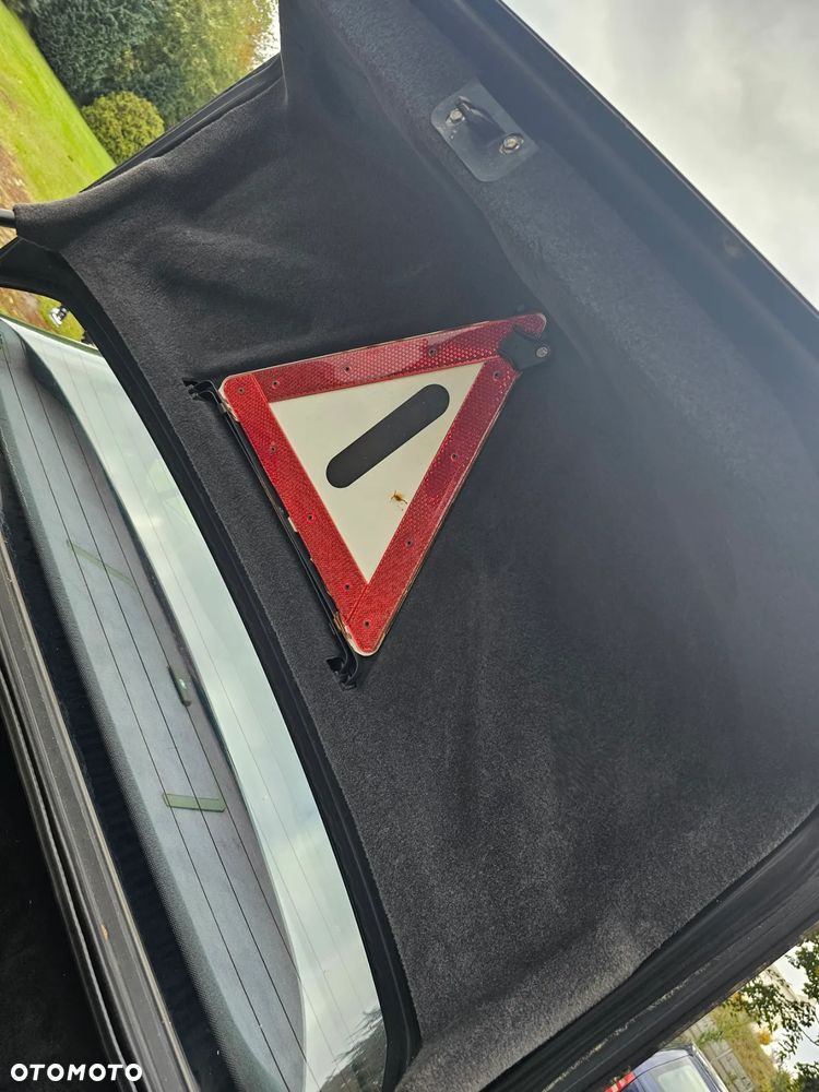 Mercedes-Benz W124 (1984-1993) - 22