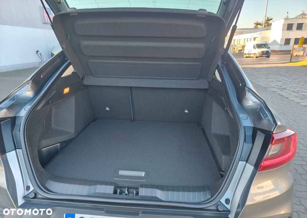 Renault Arkana TCe Mild Hybrid 140 EDC Techno - 13